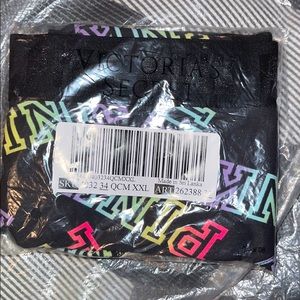 Never worn pink pantie size xxl